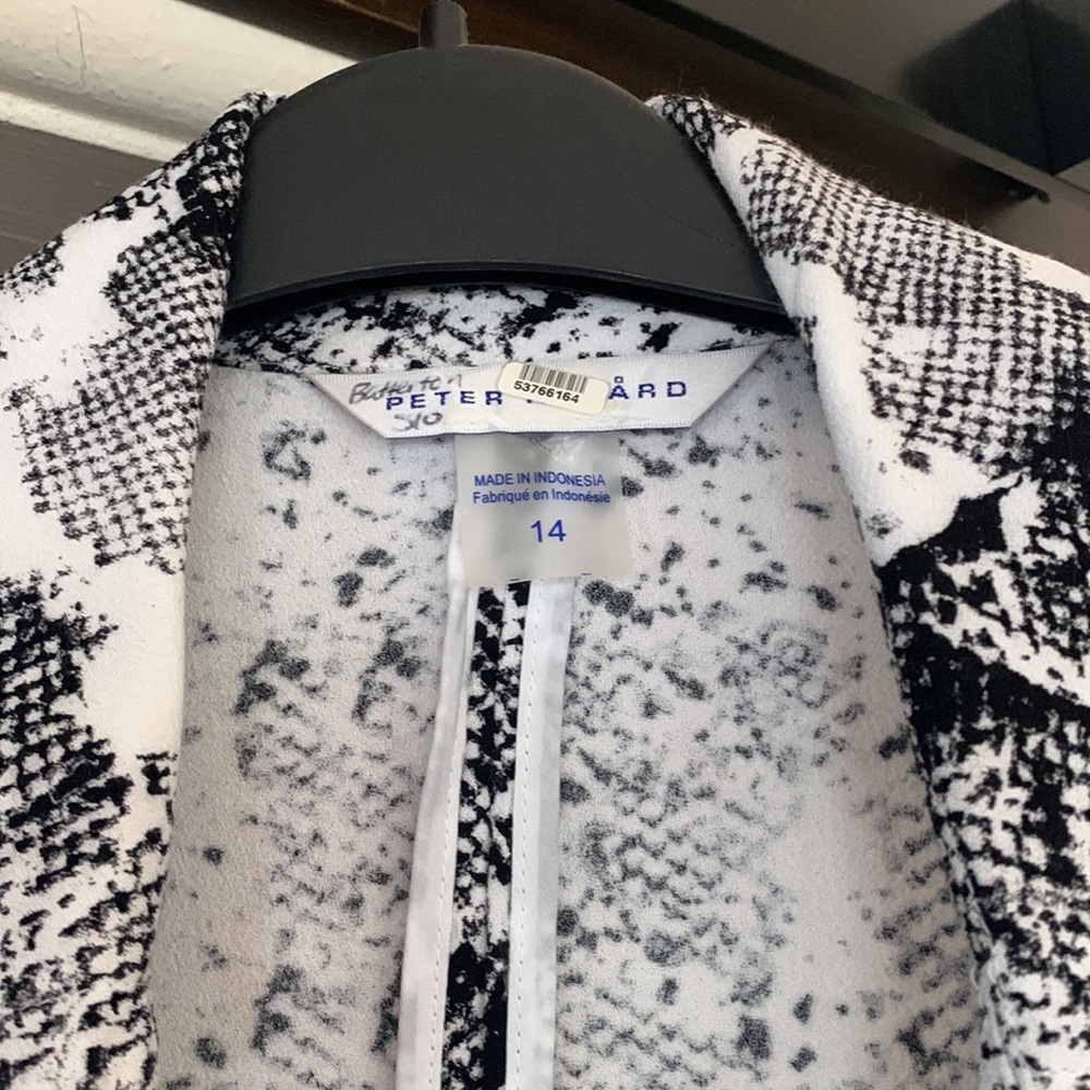 Beautiful Snake Skinned Pattern Jacket - Light Ma… - image 2